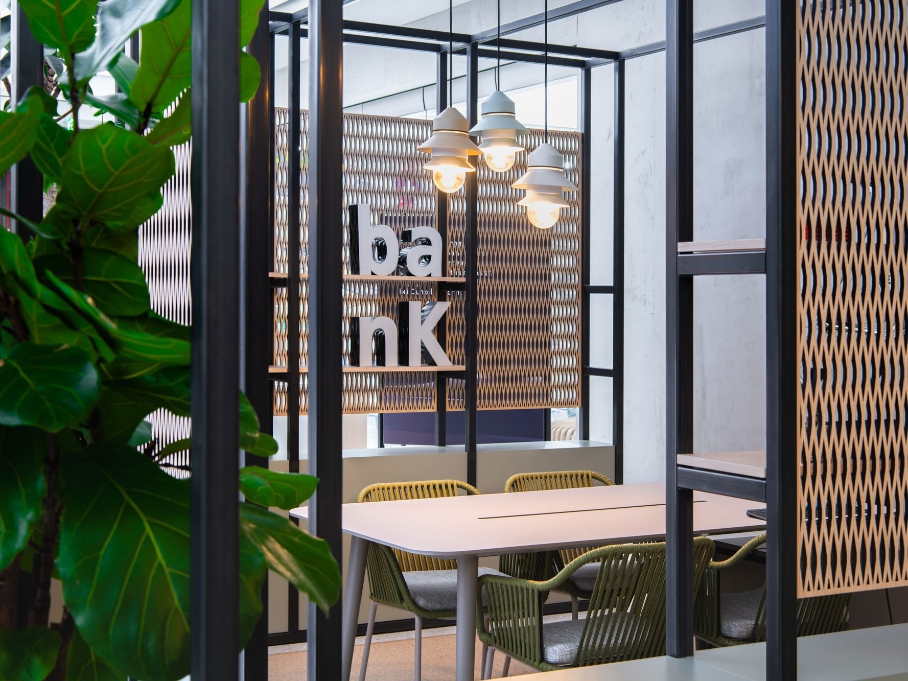 LUKB Flagship Luzern